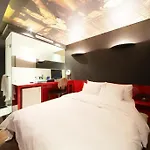 Hotel 2 Heaven Jongno