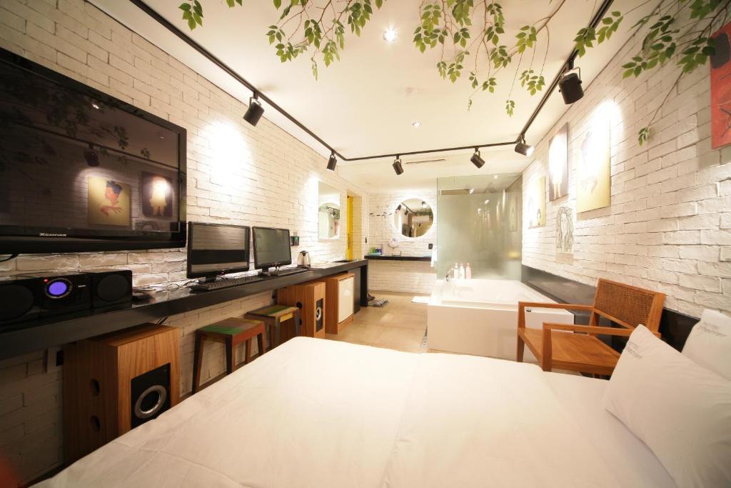 Hotel 2 Heaven Jongno 2*